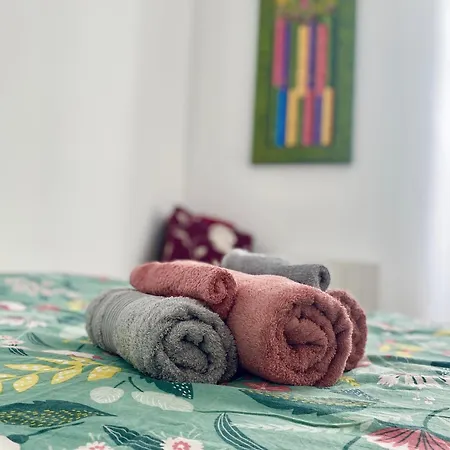 Mignon Et Cosy A Cote De La *